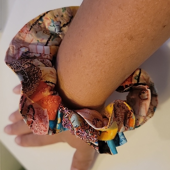 Scrunchie 🍩 Donut Shop - Picture 4 of 4